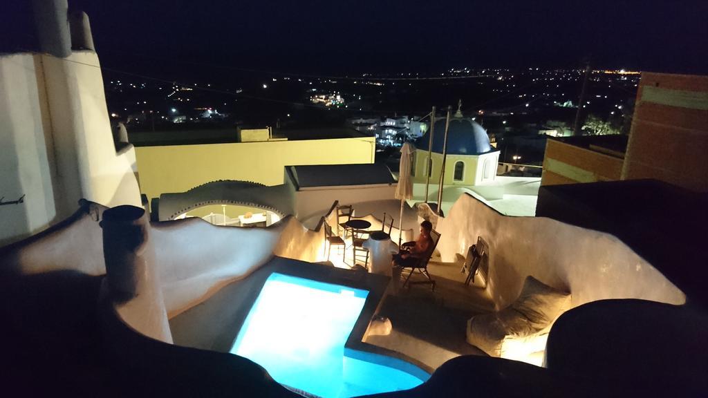 Αura Cave Villa ฟิรา ภายนอก รูปภาพ